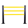 Barrières de sécurité entrepôt jaune et noir
