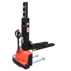Gerbeur électrique autonome embarqué HAUTEUR DE CHARGEMENT 910MM CHARGE 600KG