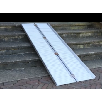 Rampe d'accès rampe pour fauteuil roulant ou diable de manutention en aluminium pliante longueur  180 cm